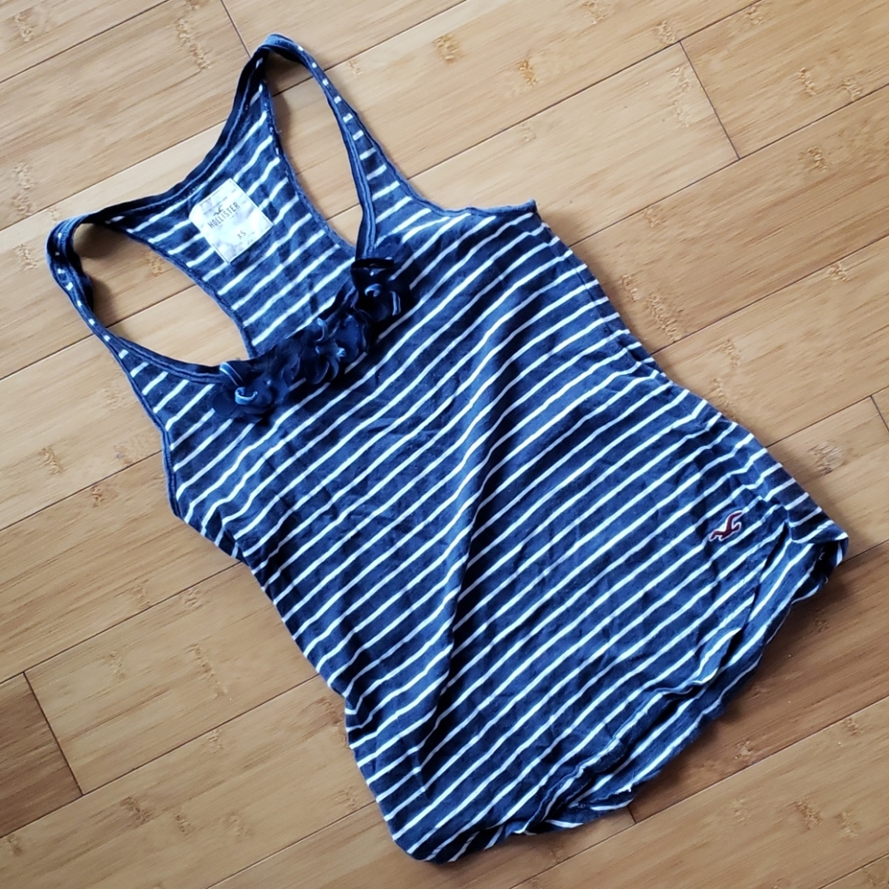 Well loved Hollister tank